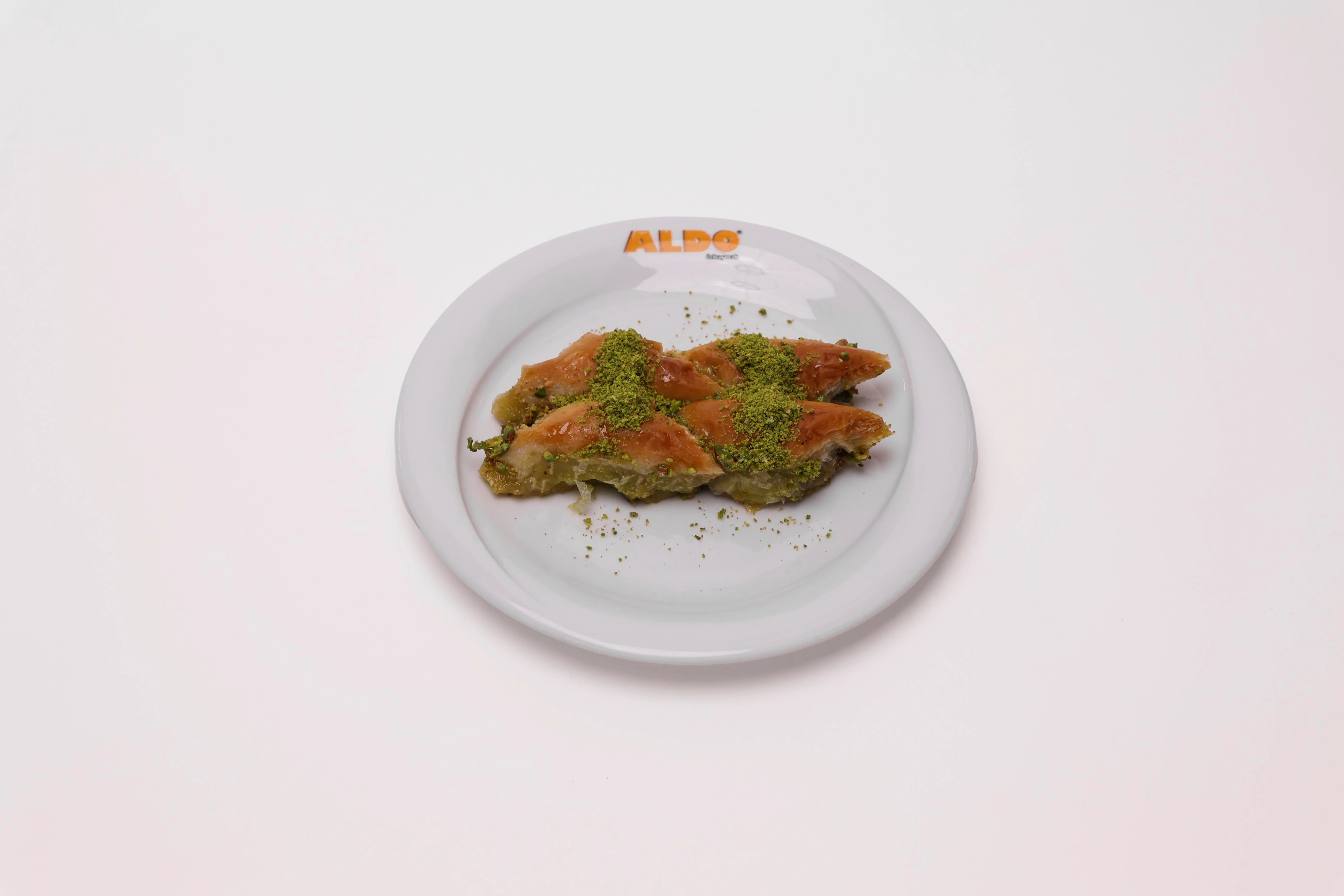 Fıstıklı Şöbiyet